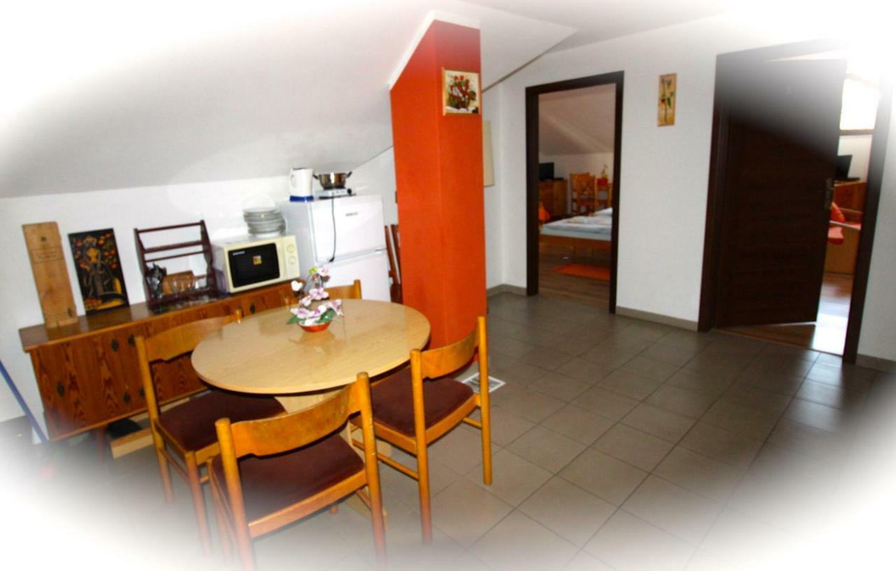 Penzion Saty Liptovske Sliace Exterior foto